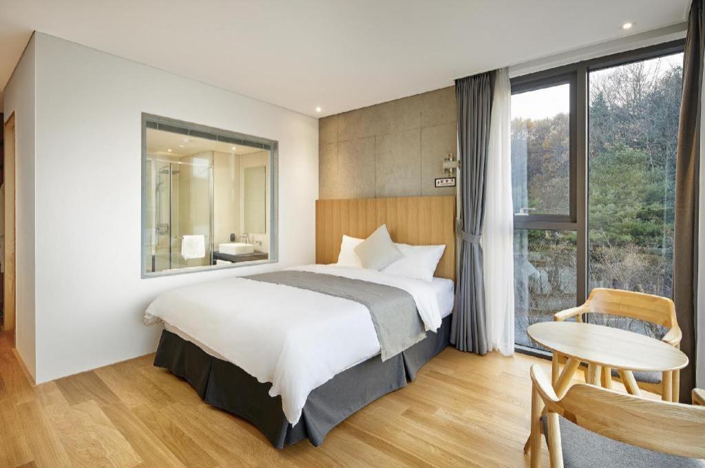 Hotel Haus Капьон Екстер'єр фото