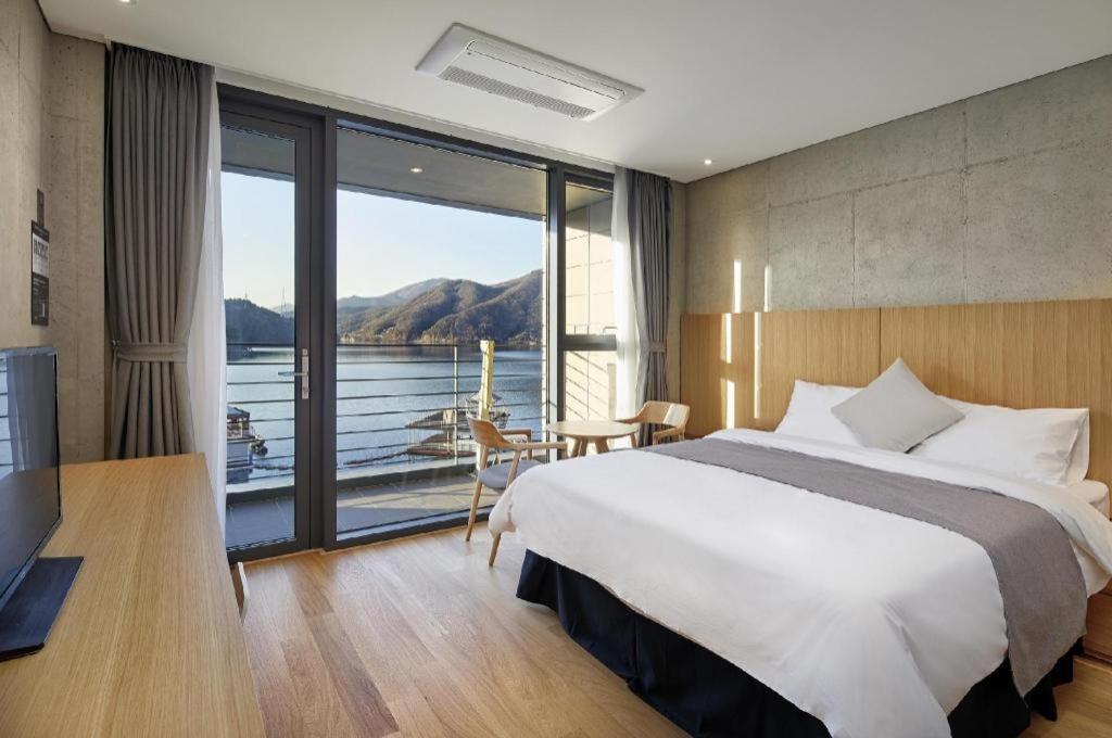 Hotel Haus Капьон Екстер'єр фото