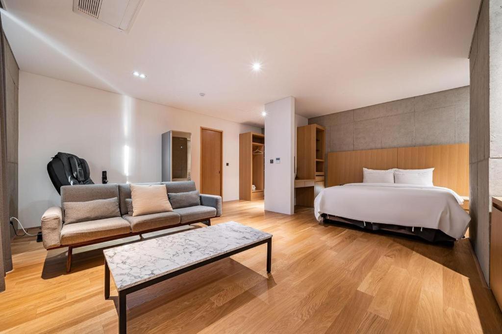 Hotel Haus Капьон Екстер'єр фото