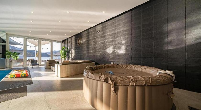Hotel Haus Капьон Екстер'єр фото